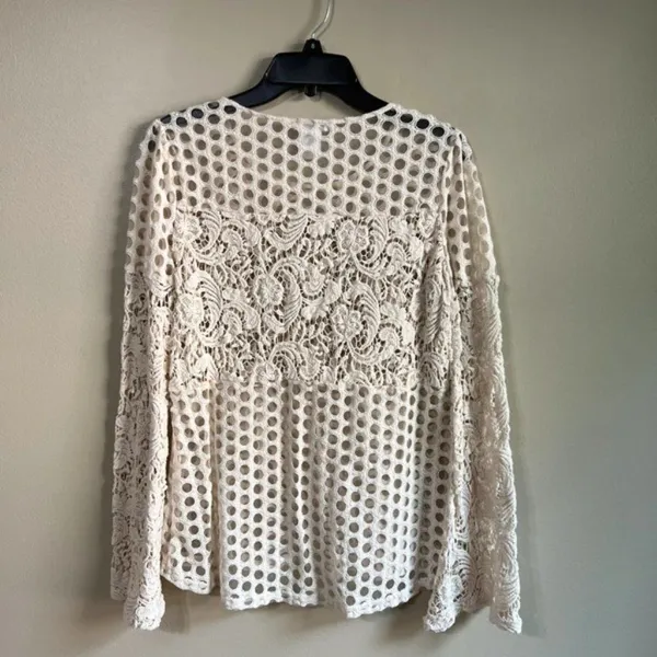 Esley medium ivory long‎ sleeve top - Image 3