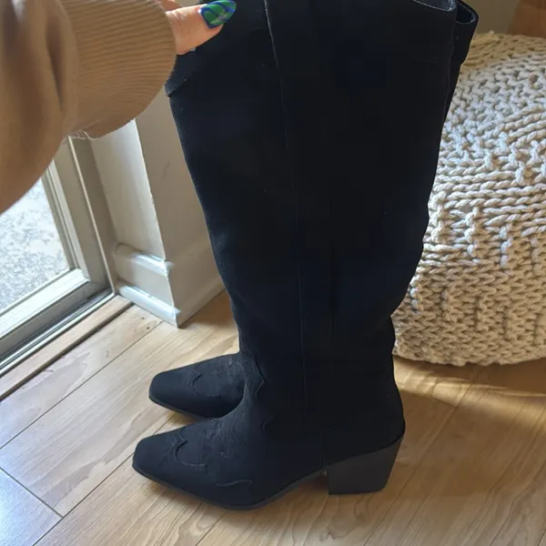 Boohoo Suede knee high western boots - Image 3