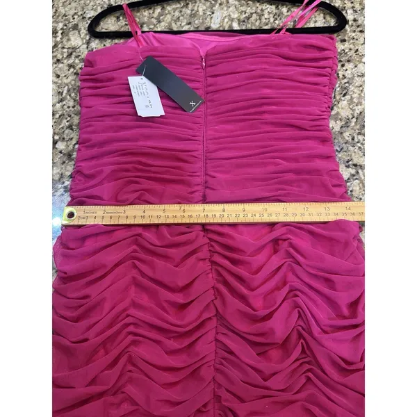 XSCAPE gown allover ruched bodice and straight neckline Size 10 Pink Flowy - Image 9