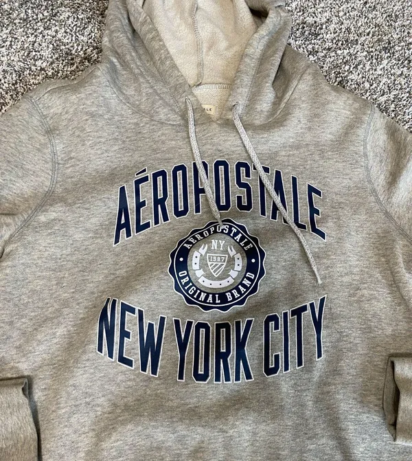 Aeropostale Gray V-Neck Sweater  - Image 3