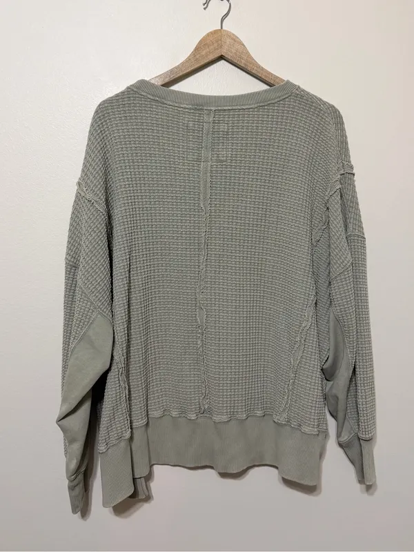 American Eagle Big Hug Waffle Crew Neck Sweatshirt Size Medium Green Big Hug - Image 7