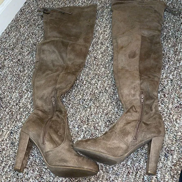 Womens Charlotte Russe Over The Knee Brown Heeled Boots - Image 2
