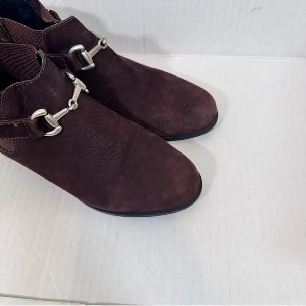 Ariat Brown Suede Leather Ankle Boots Womens 6 Fall Booties Western Boho Comfort - Image 9