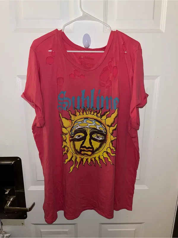 Sublime Sun Graphic Distressed Pink Tee - Size 2X - Image 4