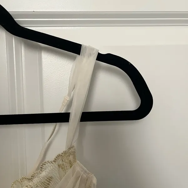 NWOT Crème Su Gold and Cream Mesh Underwired Bra - Image 3