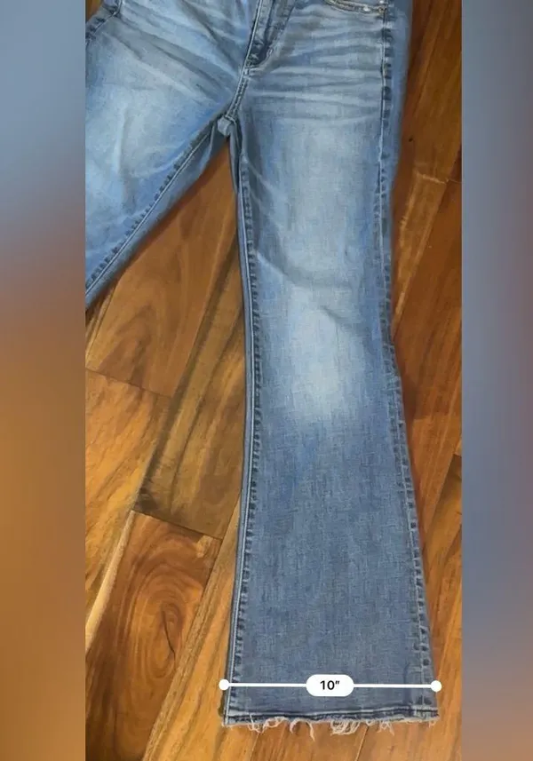 American Eagle Super Hi-rise Flare Jeans - Image 6