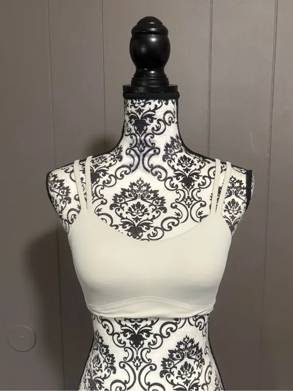 LULULEMON Bundle 2 Pieces Like a Cloud Bra - Image 2