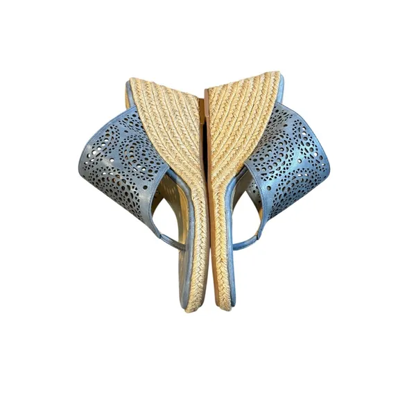 Johnston & Murphy Wedge Sandals Womens 8 Blue Laser Cut Espadrille‎ Thong Mules - Image 9