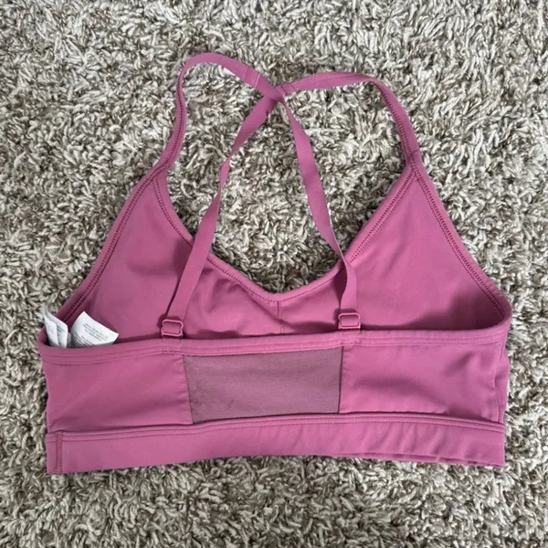 Gymshark ruched pink sports bra small - Image 4