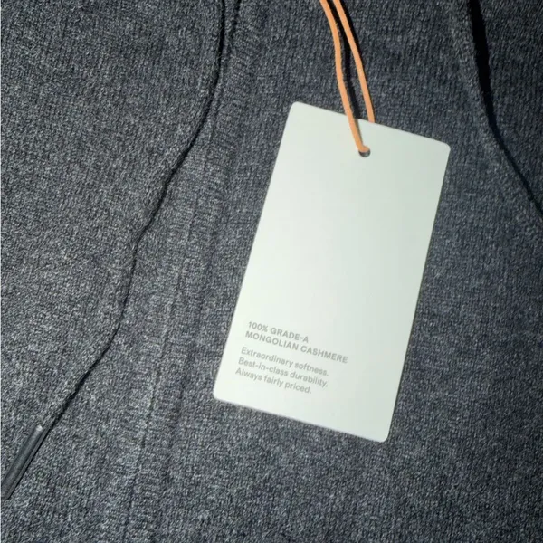 Nwt quince Mongolian Cashmere Full-Zip Hoodie $120 S spring charcoal knit casual - Image 5