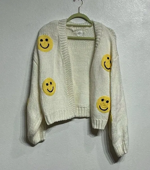 Luna Ivy White Smiley Face Chunky Knit Open Cardigan Sz M - Image 2