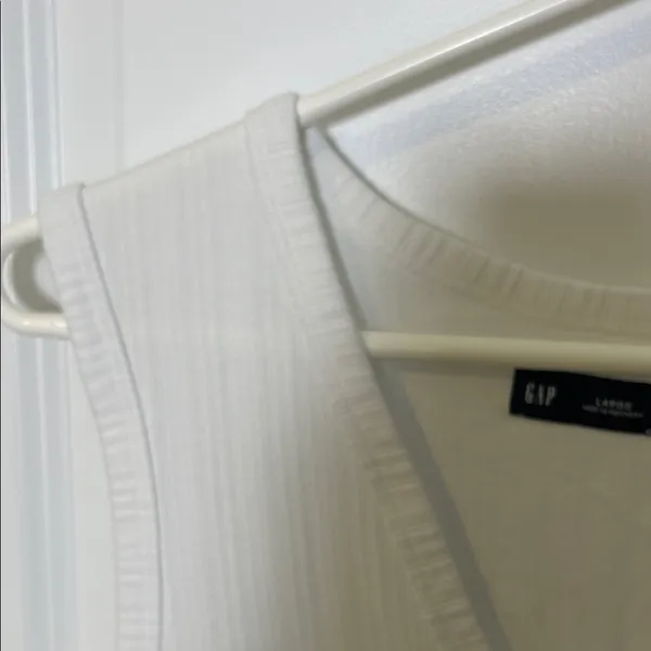 GAP Cream Ribbed V-Neck Tank - Image 3