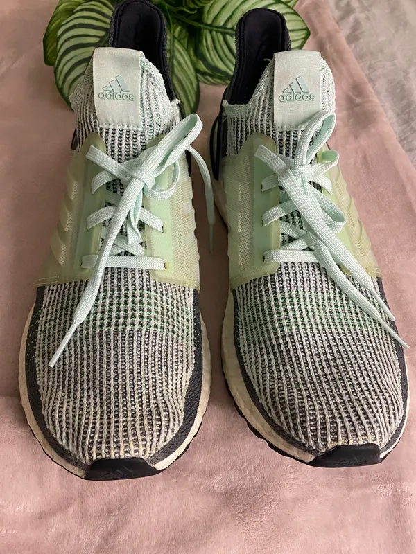 Adidas UltraBoost 19 Men's Running Shoes Sneakers Size 11 US Athletic - Image 2