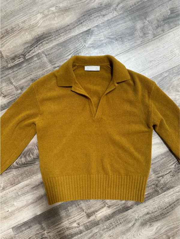 Everlane Cashmere Sweater - Image 3