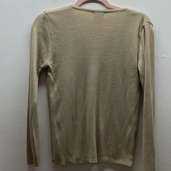 Lacoste Size 40 Women's Tan V-Neck Sweater. Preloved. - Image 5