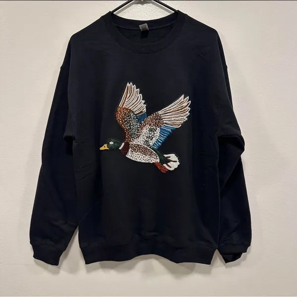 Cabela's Duck hunting mallard duck sequin glitter Black Sweater with Duck Design! - Image 3