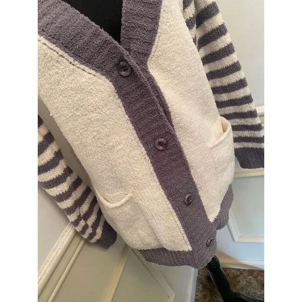 POL Cozy Colorblock Cardigan Sweater Striped Sleeves & Pockets Relaxed Fit Layer - Image 2