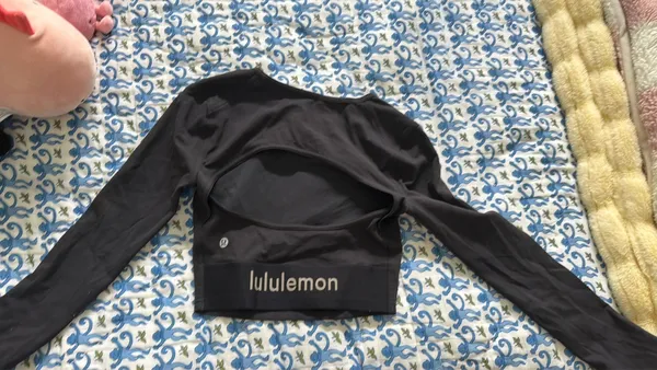 Lululemon long sleeve black shirt - Image 5