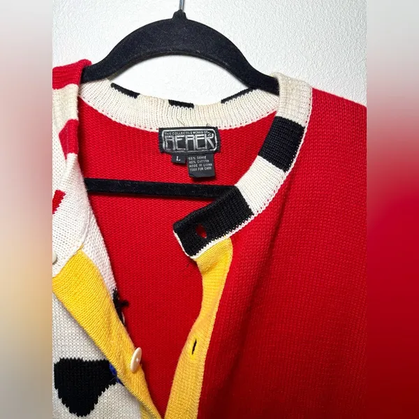 Vintage chunky knit Sweater/Cardigan size large - Image 2