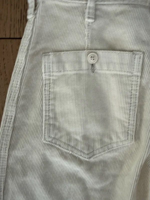 Brandy Melville Cream 100% Cotton Corduroy Flare Pants size Small - Image 8