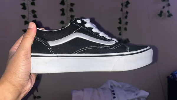 Vans Sneakers - Image 4