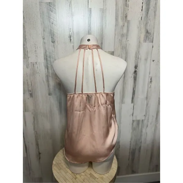Charlotte Russe pink blouse - Image 3