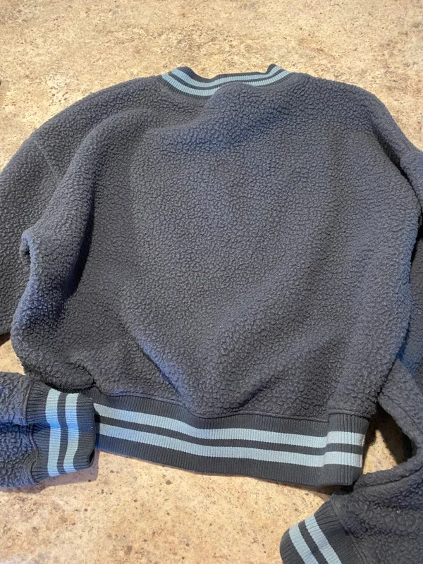 Champion Cropped Crewneck - Image 4