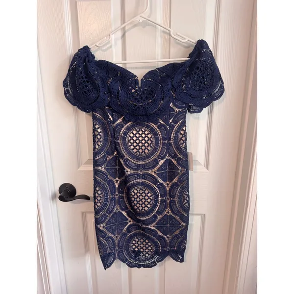 Lulus Bellisimo Navy Blue Lace Off Shoulder Bodycon Dress Size Medium NWT - Image 2