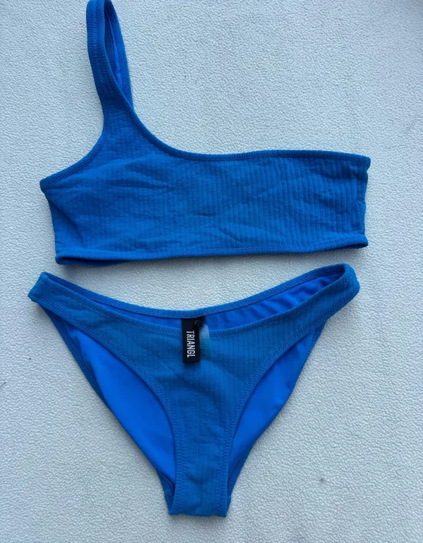 Triangl Bikini Blue - Image 3