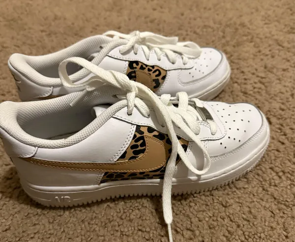 Sneakers White Size 7 - Image 4