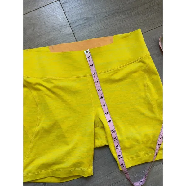 Outdoor Voices TechSweat Bike Short in Yellow women’s size XL core shorts - Image 5