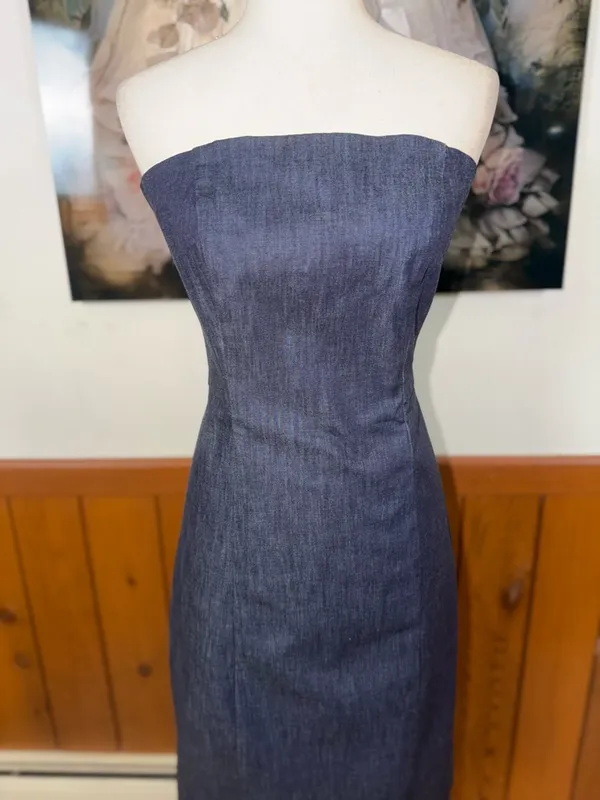 Fabulous New Vintage 90s Ann Taylor Chambray Denim Strapless Dress - Image 4