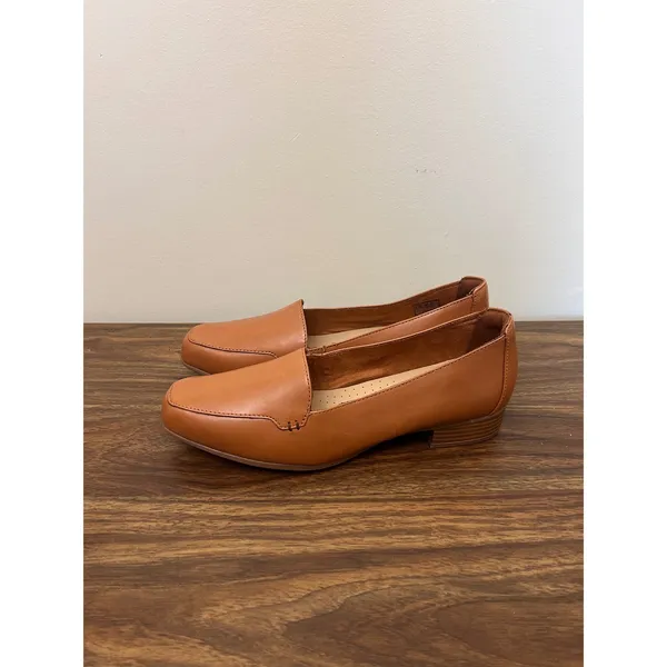 Clarks Artisan Tan Leather Square Toe Loafers Size 8.5 W Wide 261819605080 - Image 5