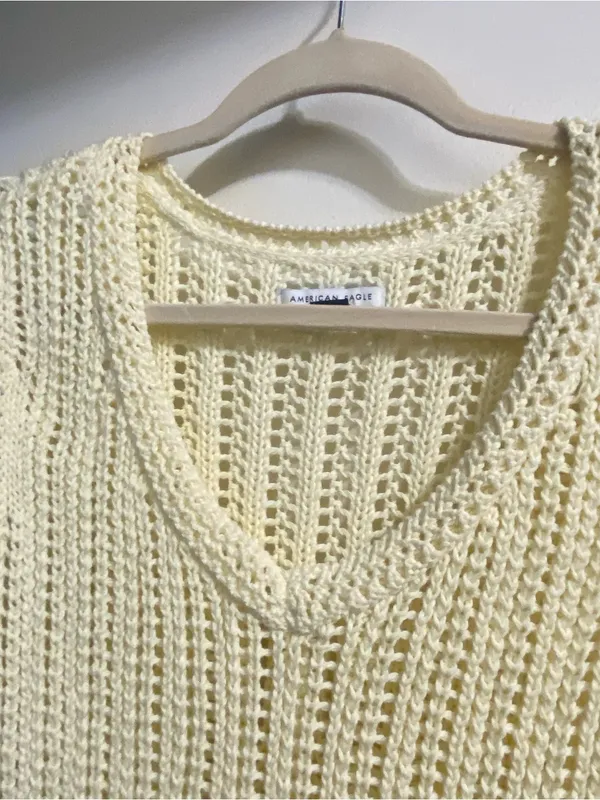 American Eagle Womens S Small 32” Ivory Beige Crochet Knit Sweater Vest Beach - Image 4