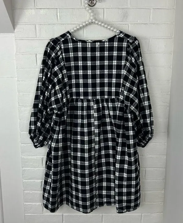 Day & Moon Red Dress Boutique Pinky Promise Black Plaid Dress Size L - Image 11
