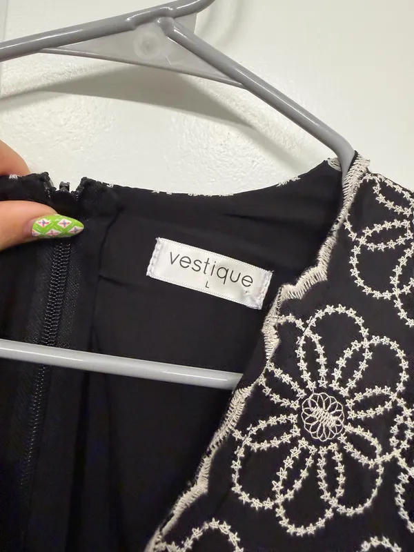 Vestique Dress Mini - Image 4
