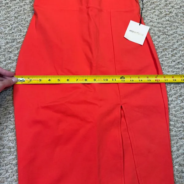 NWT Superdown Red Cutout Cocktail Midi Dress Spaghetti Strap Front Slit Size M - Image 3