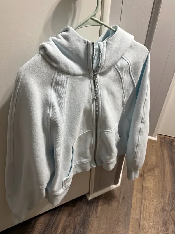 Lululemon Scuba Full-Zip Hoodie Cropped - Image 3