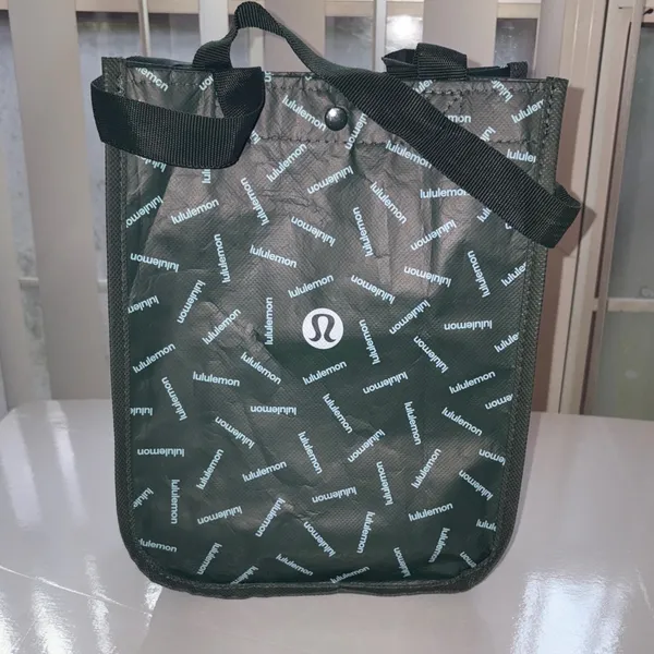 lululemon athletica Green and Black Logo Reusable Tote - Image 3