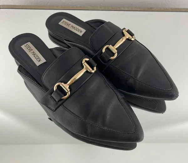 Black Leather Fortress Horse Bit Pointed Toe Slip On Loafer Mules - Image 3