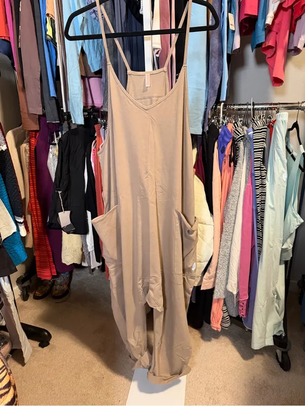 Free people movement hot shot onesie jumpsuit mocha latte nwt $70 - Image 4