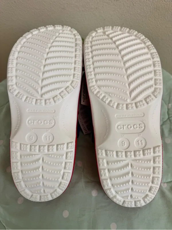 NWT CROCS Los Angeles Clippers NBA Classic Clogs Womens size 11 - Image 9