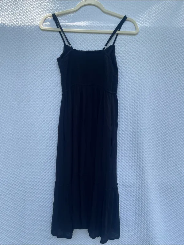 Hollister Women’s Black Maxi Dress Size Small Smocked Waist Adjustable Straps - Image 5