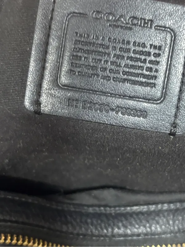 Coach Hallie black pebbled leather shoulder bag - Image 8