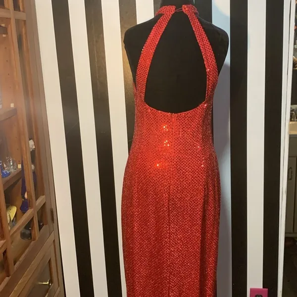 Sexy Retro Vintage 90s Red Sequin Floor Length Formal Gown Halter Neck Leg Slit - Image 9