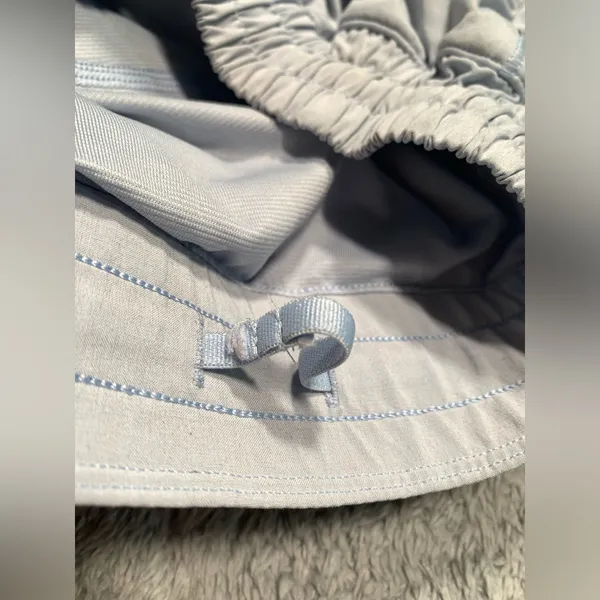 Lululemon light blue shorts 4 reg - Image 5