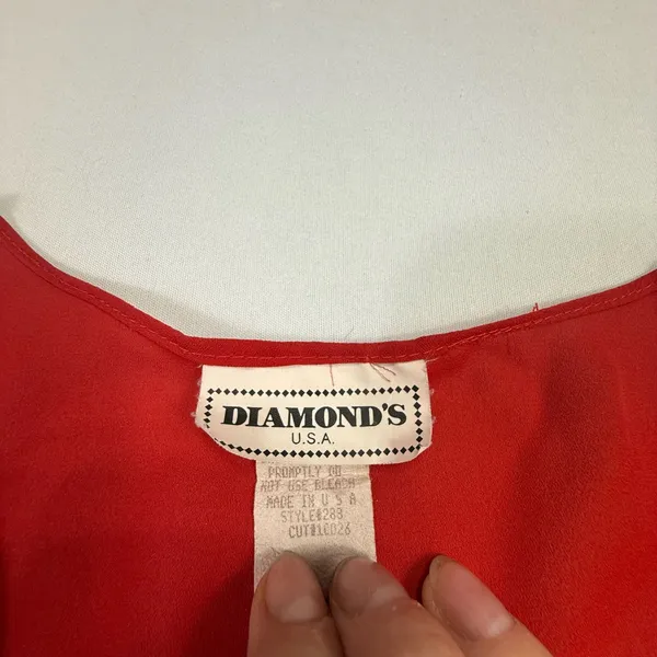 Diamond's U.S.A. Red Sleeveless Crest Embroidered Sheer Top Size Medium - Image 2