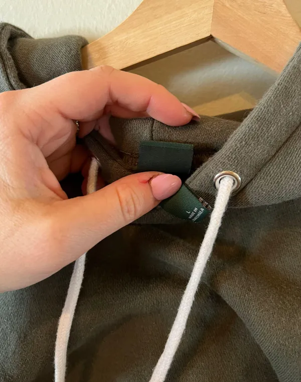 Cropped Sweatshirt - Image 2