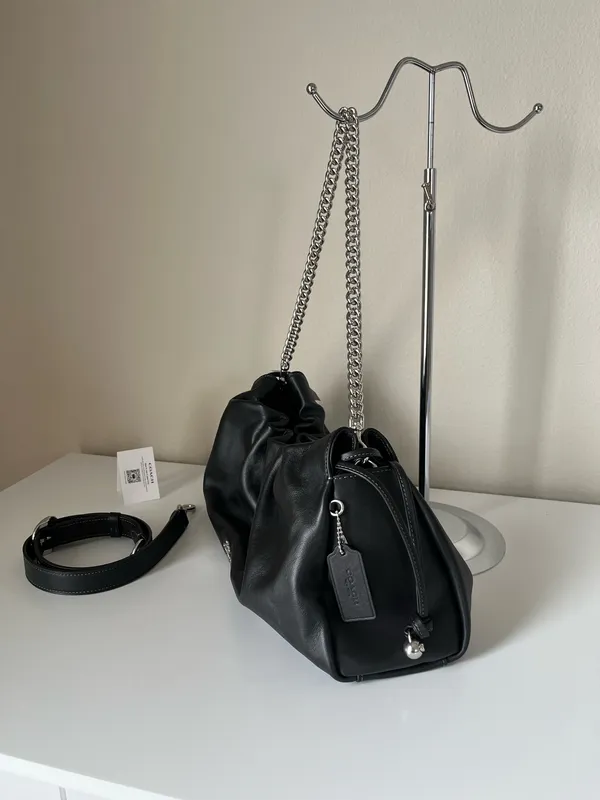 Coach Faye Large Shoulder Bag - Image 3