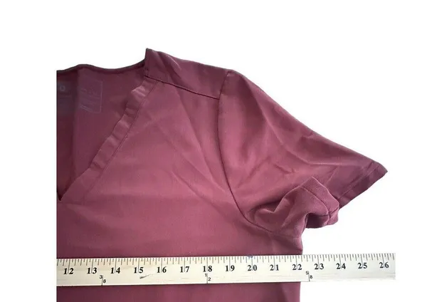 FIGS Technical Collection Casma V Neck Scrub Top Stretch XL Burgundy FW1100 Q1-5 - Image 5
